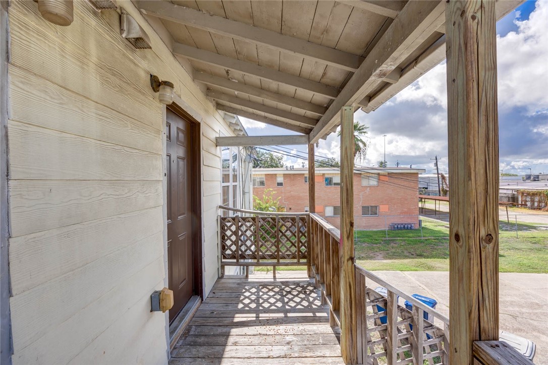 2437 Nemec Street Corpus Christi, TX 78415 - Photo 26 of 38 a balcony view with a outdoor space
