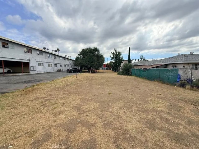 $1,440,000 | 1443-1443 Laurel Avenue, Pomona, CA 91768