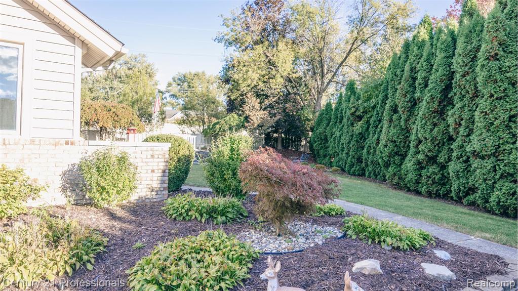1008 Hidden Lane Rochester Hills, MI 48309 - Photo 7 of 99