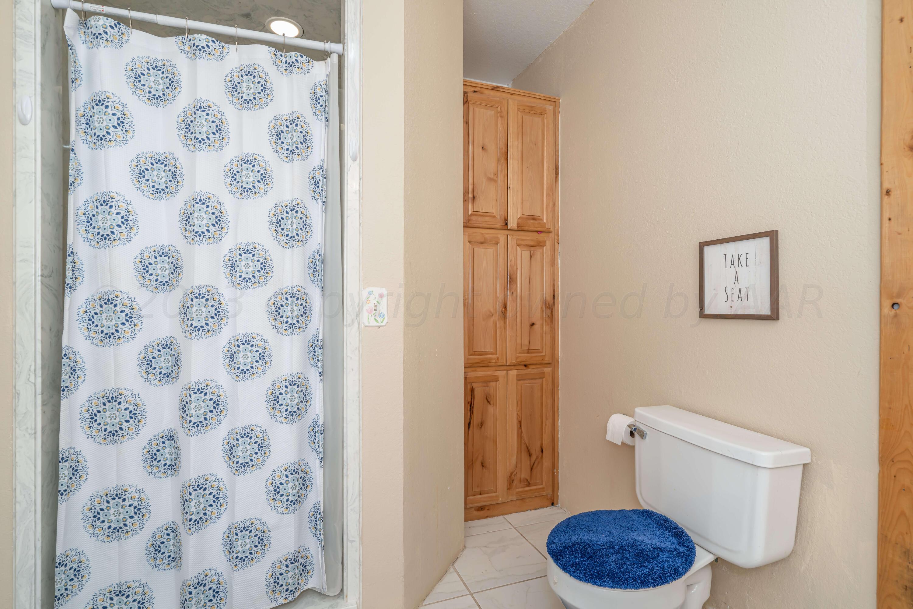 676 Cherokee Road Fritch, TX 79036 - Photo 34 of 62 676 Cherokee_-32 BATHROOM 2