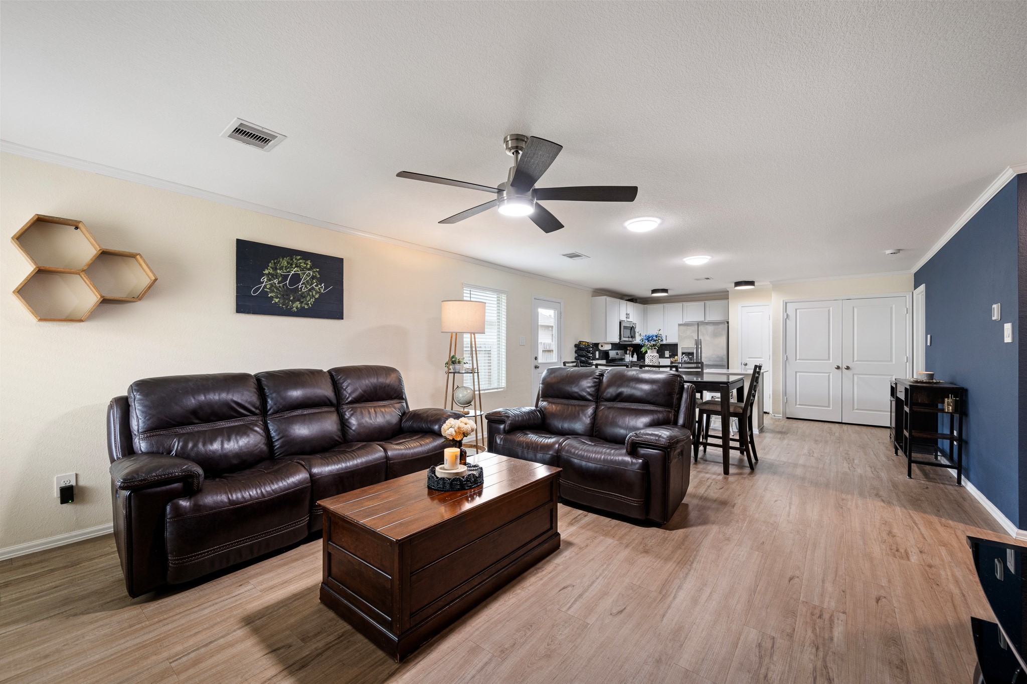760 Hackberry Branch Magnolia, TX 77354 - Photo 5 of 19