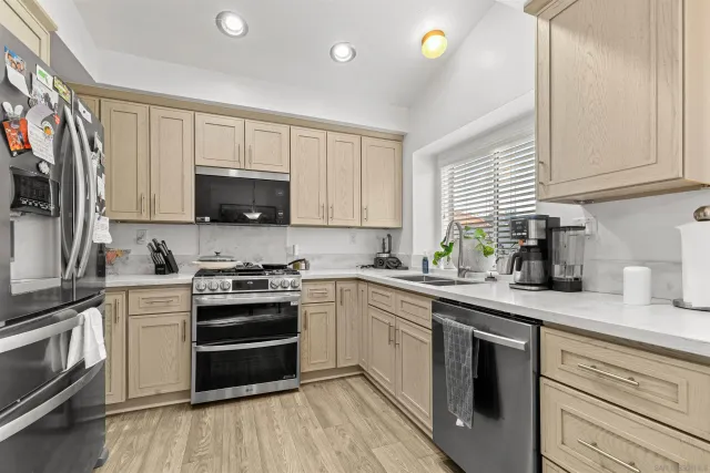 $499,999 | 245 Bass Court, Perris, CA 92571