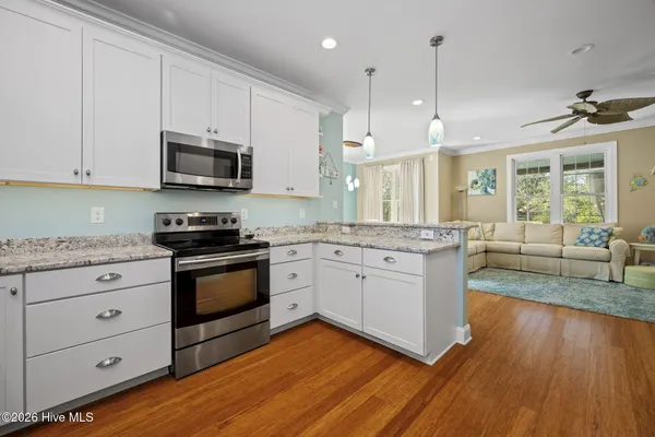 $1,369,000 | 127 Sea Dunes Drive, Emerald Isle, NC 28594