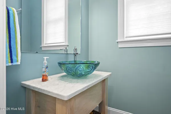 $1,369,000 | 127 Sea Dunes Drive, Emerald Isle, NC 28594