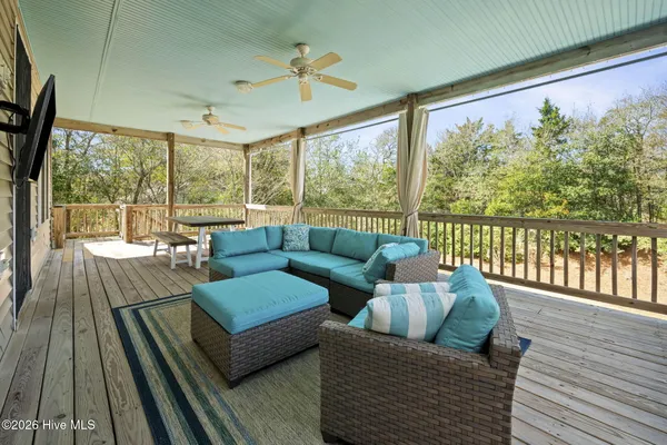 $1,369,000 | 127 Sea Dunes Drive, Emerald Isle, NC 28594