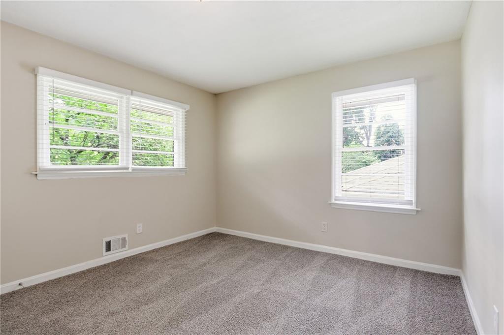 1068 Longshore Drive Decatur, GA 30032 - Photo 13 of 23 Gallery Image 13