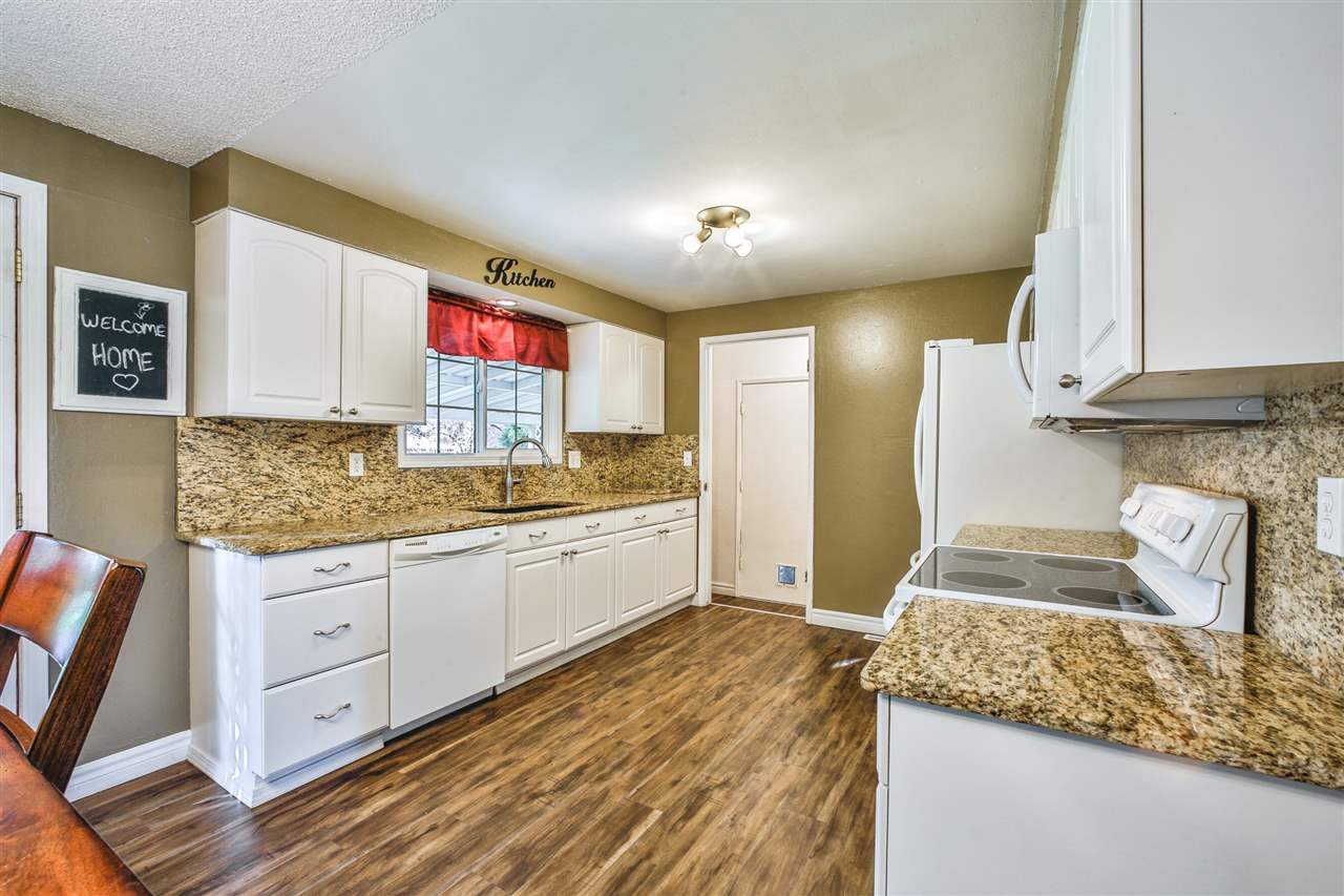 922 South Vercler Road Spokane, WA 99216 - Photo 6 of 26