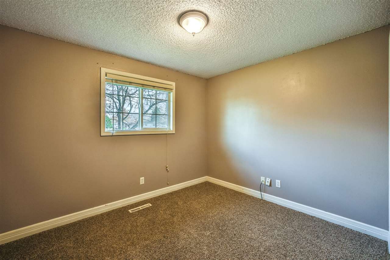 922 South Vercler Road Spokane, WA 99216 - Photo 10 of 26