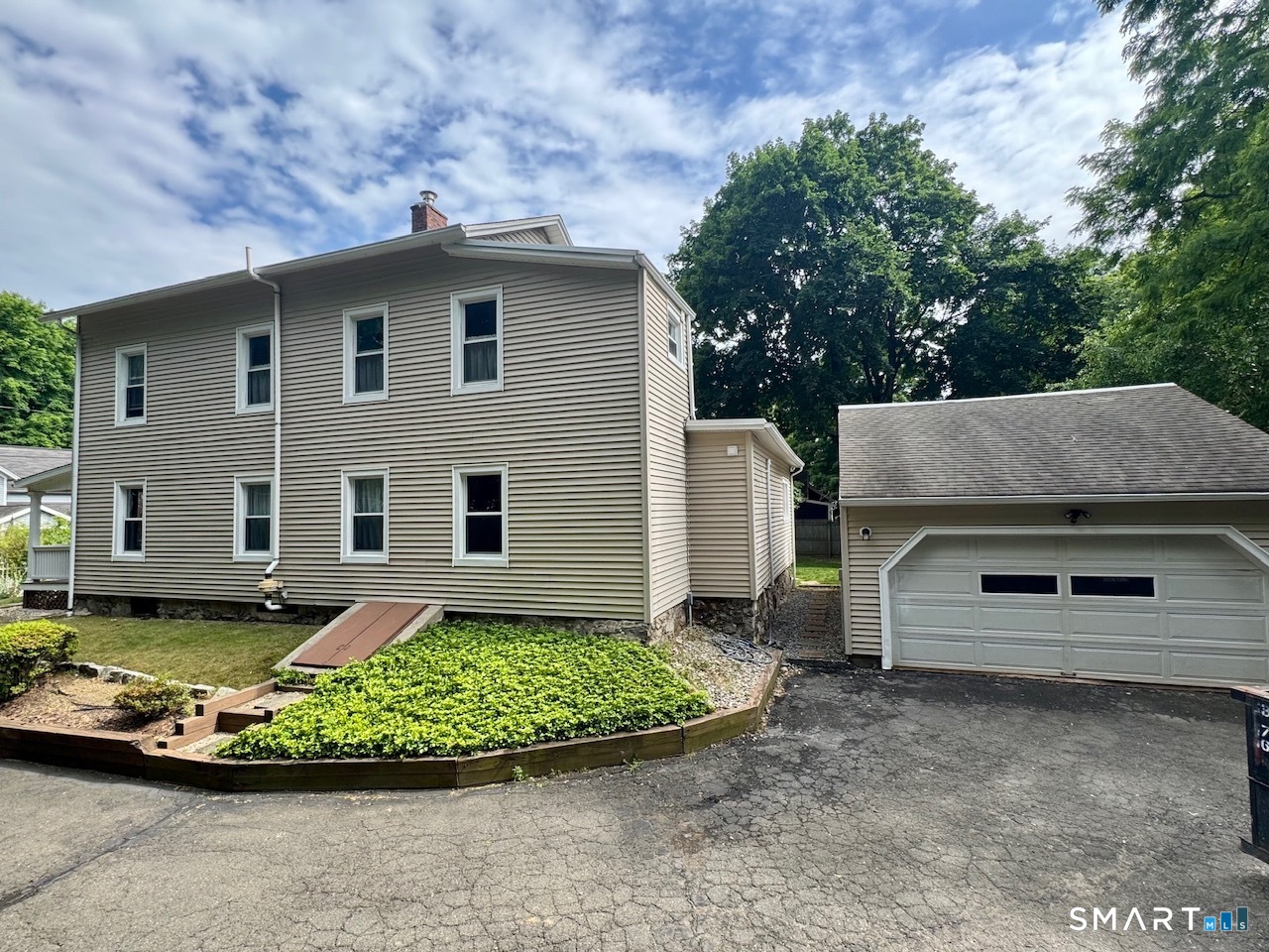 20 Prospect Street Bethel, CT 06801 - Photo 7 of 20