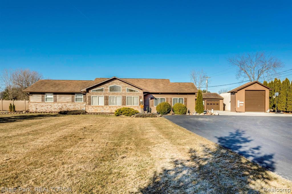 3481 Kilgore Road Avoca, MI 48006 - Photo 1 of 77