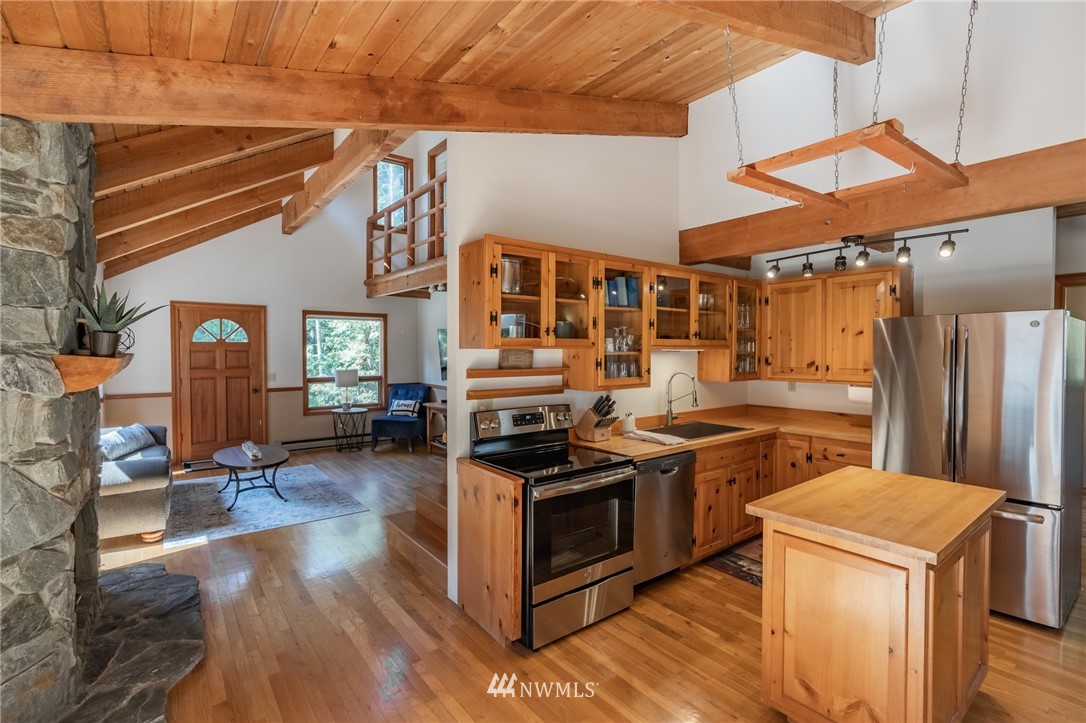820 Iowa Heights Road Sedro-Woolley, WA 98284 - Photo 8 of 36 Gallery Image 8