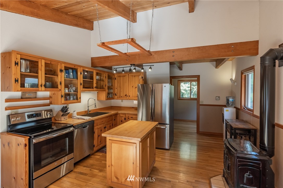 820 Iowa Heights Road Sedro-Woolley, WA 98284 - Photo 9 of 36 Gallery Image 9