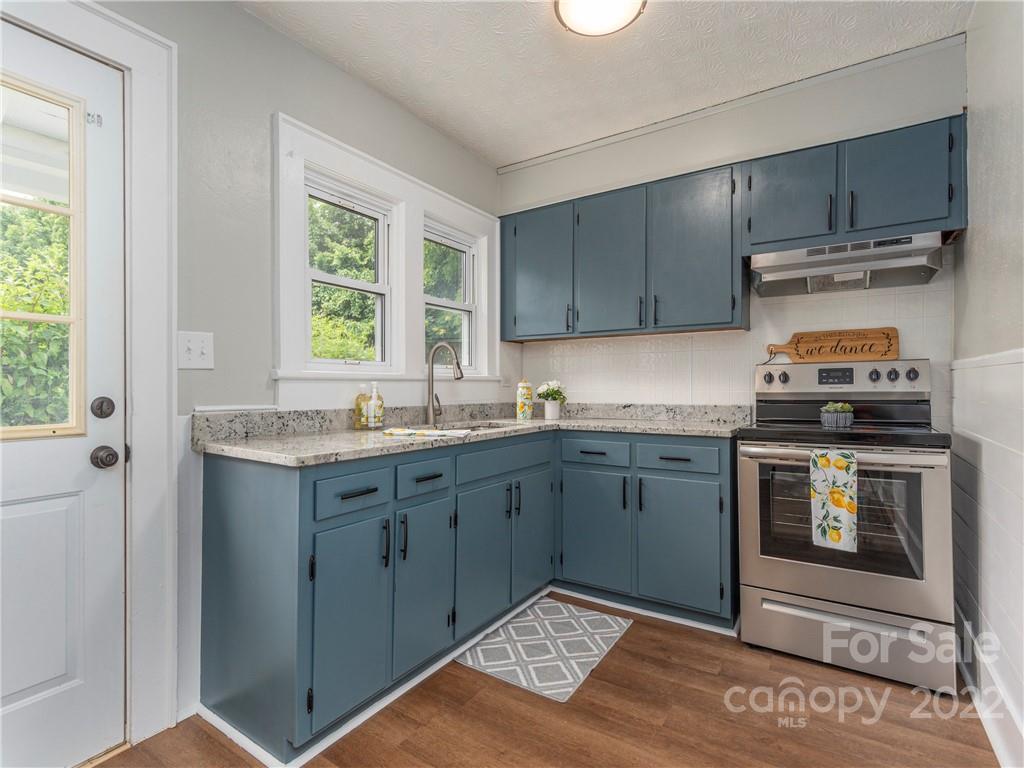 340 Spring Street Canton, NC 28716 - Photo 6 of 20 Gallery Image 6