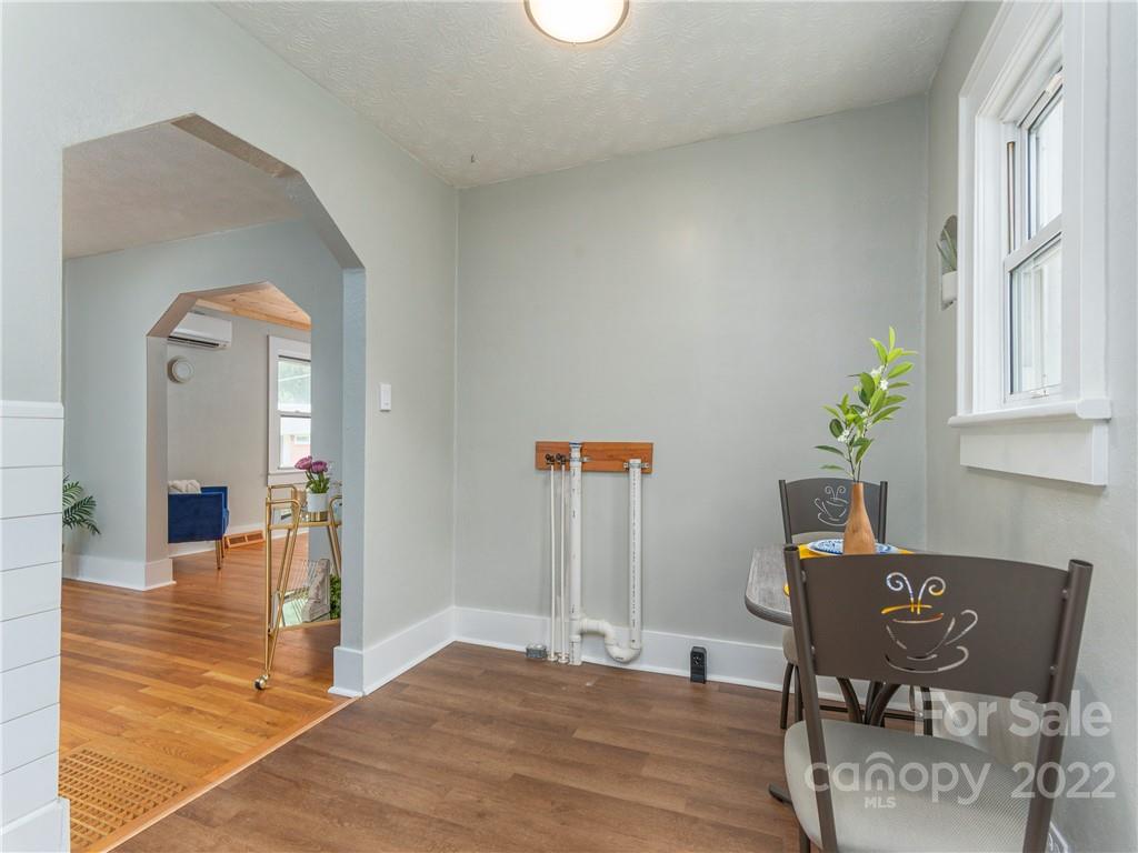 340 Spring Street Canton, NC 28716 - Photo 7 of 20 Gallery Image 7