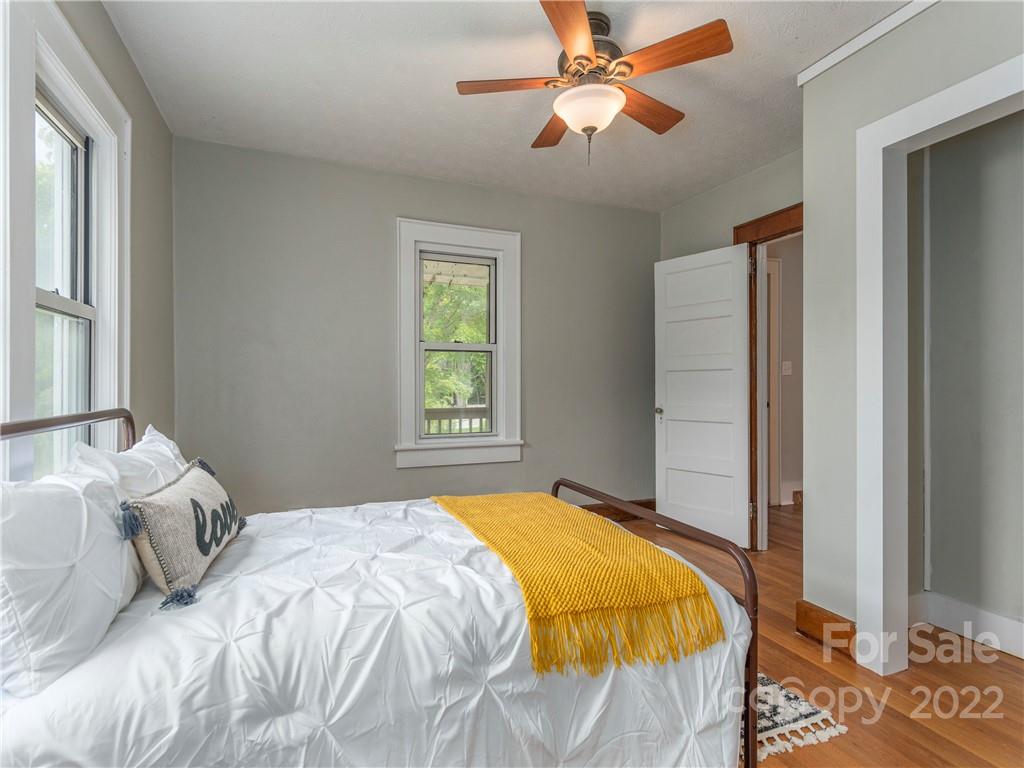 340 Spring Street Canton, NC 28716 - Photo 9 of 20 Gallery Image 9