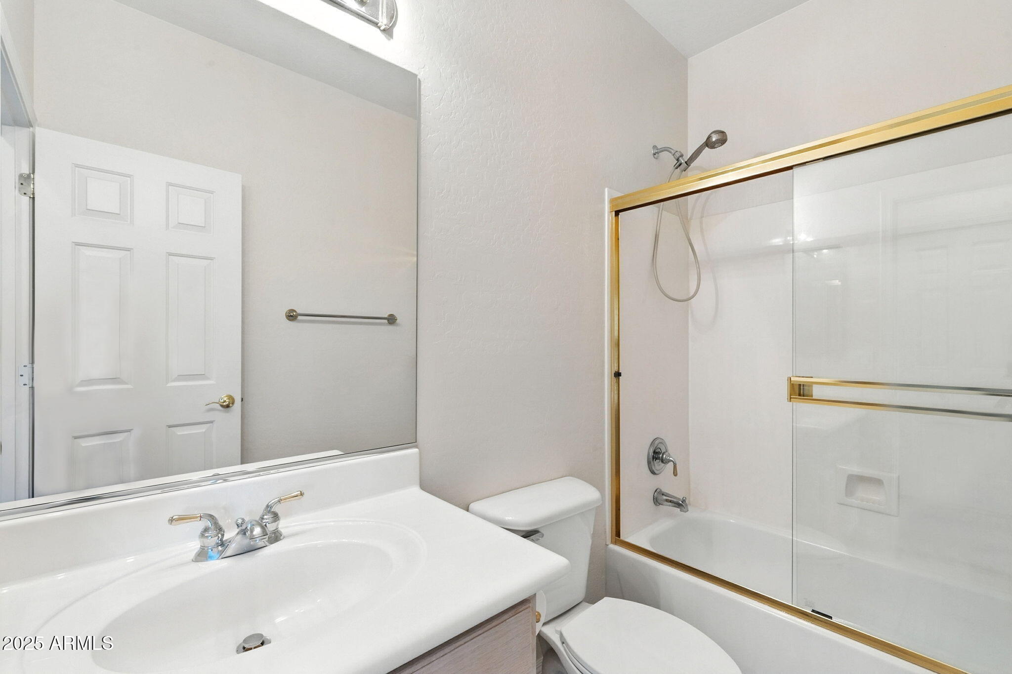 16420 North Thompson Peak Parkway, Unit 2031 Scottsdale, AZ 85260 - Photo 16 of 30 a bathroom with a sink toilet and shower