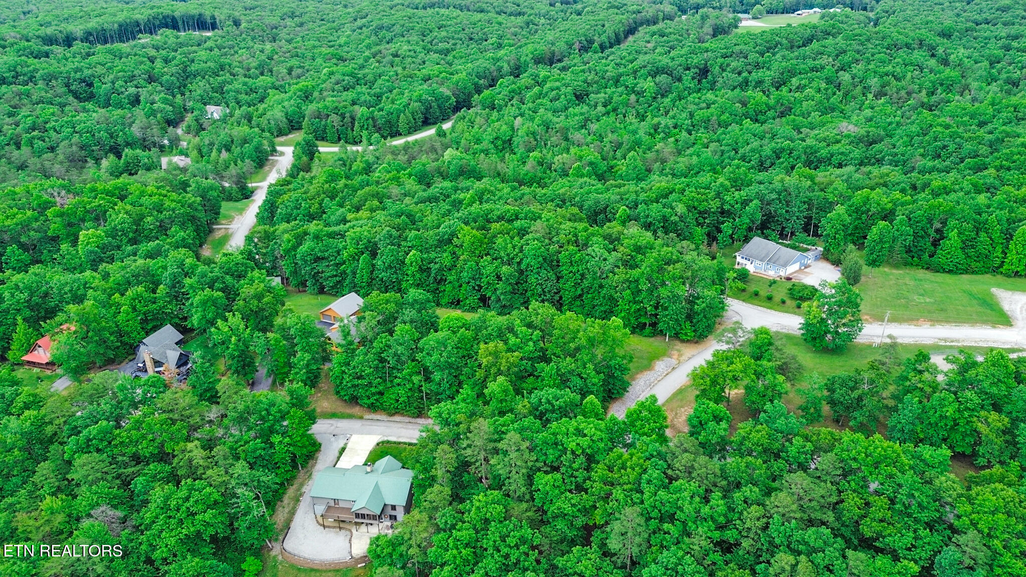 Eagle Bluff Jamestown, TN 38556 - Photo 15 of 37 dji_0371-dji_0373
