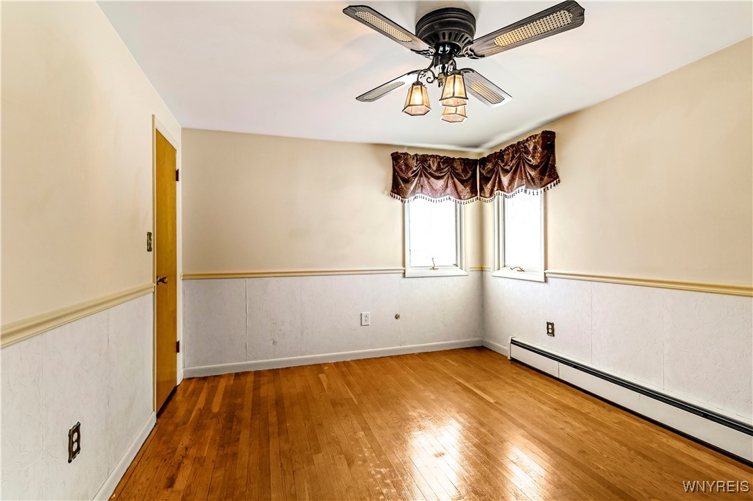 6872 Townline Road Wheatfield, NY 14120 - Photo 20 of 36