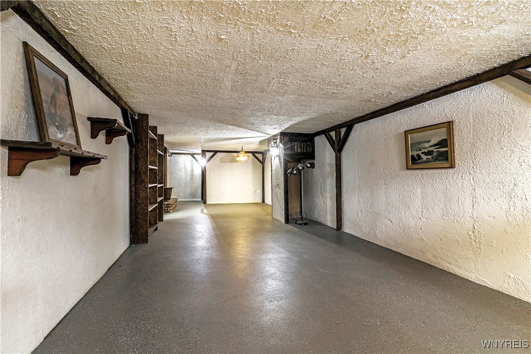 6872 Townline Road Wheatfield, NY 14120 - Photo 29 of 36