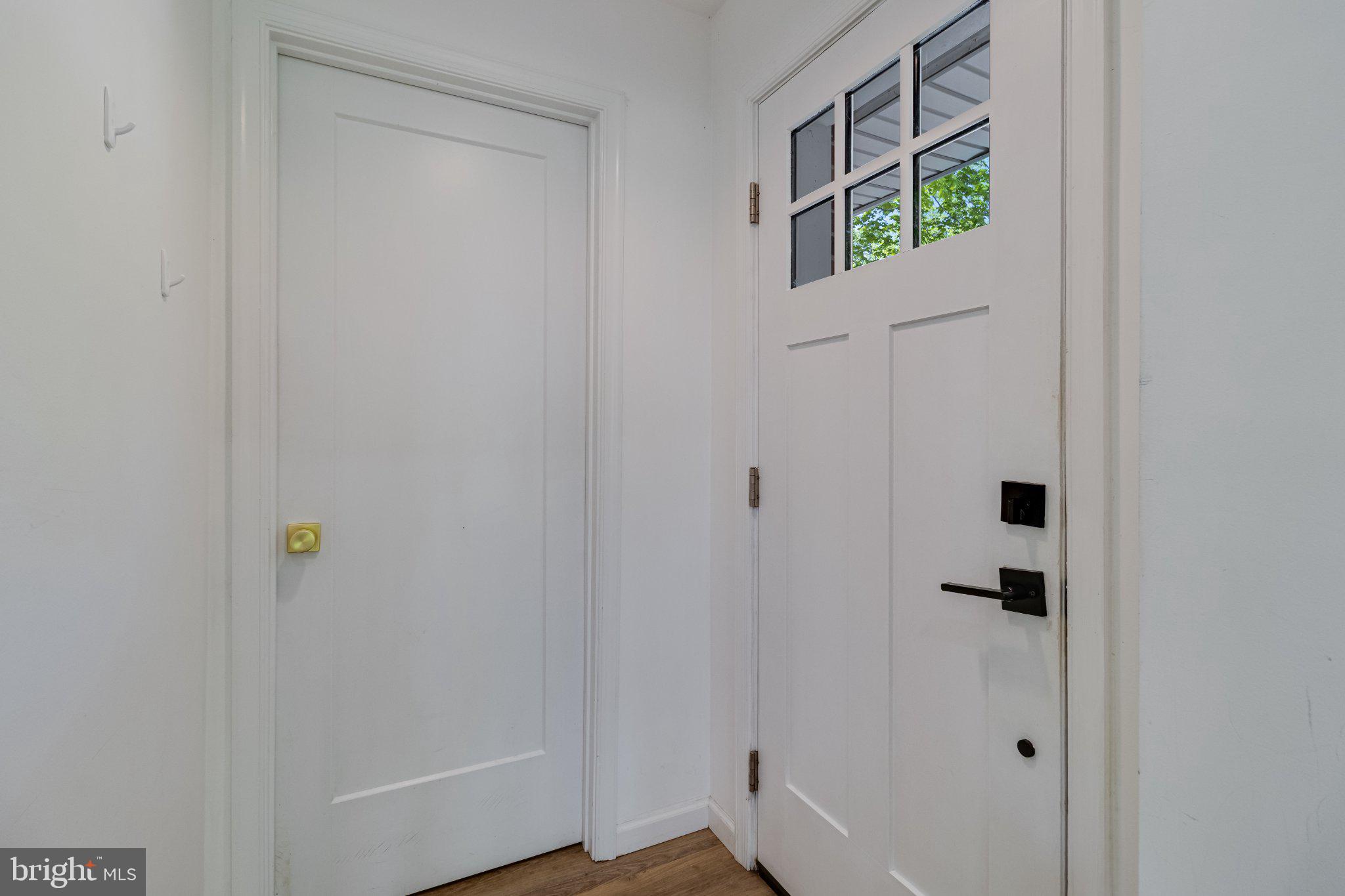 43671 Sunny Ridge Lane Hollywood, MD 20636 - Photo 12 of 45 Welcoming entryway with modern charm.