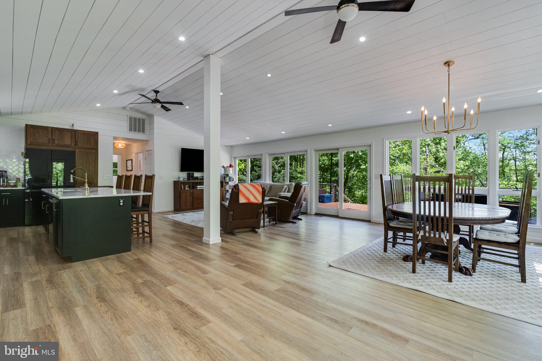 43671 Sunny Ridge Lane Hollywood, MD 20636 - Photo 22 of 45 Spacious open-concept living area.