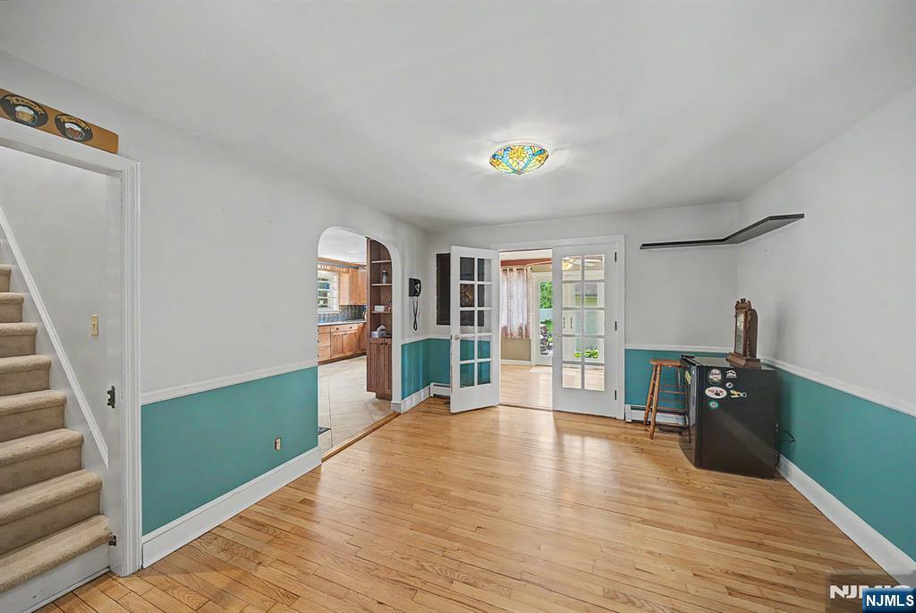409 Ridge Road Dayton, NJ 08810 - Photo 18 of 36 Gallery Image 18