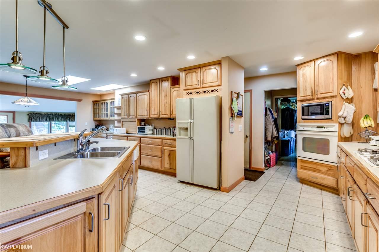 4682 Howland Road Almont, MI 48003 - Photo 28 of 37