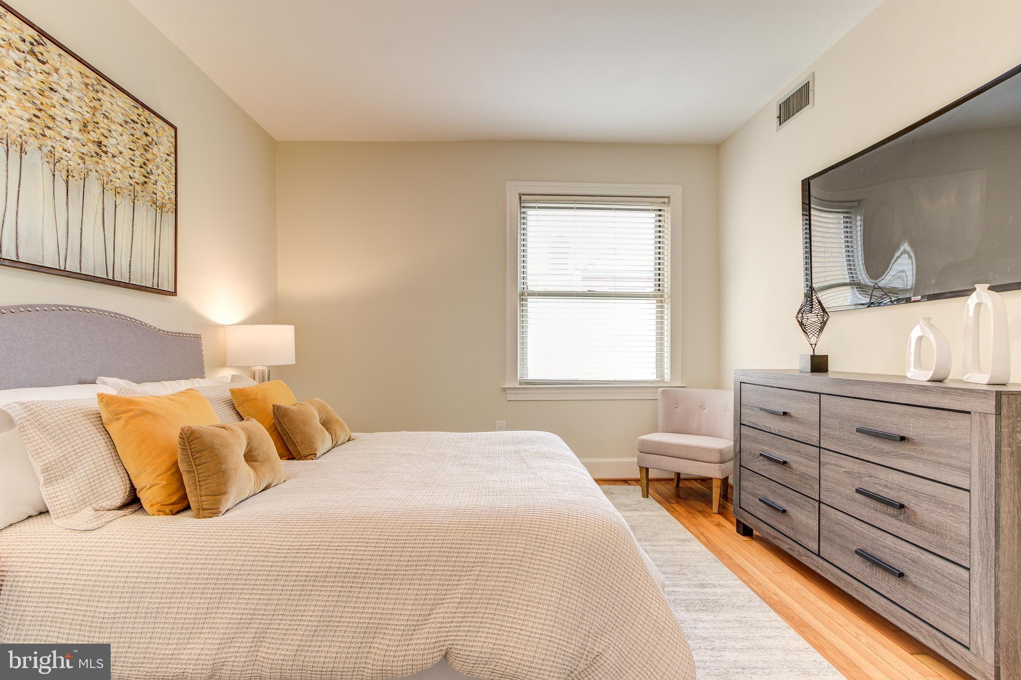 18 9th Street Northeast, Unit 305 Washington, DC 20002 - Photo 20 of 27