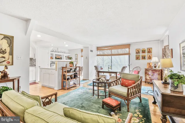 $350,000 | 2100 Washington Avenue, Unit 4C, Silver Spring, MD 20910