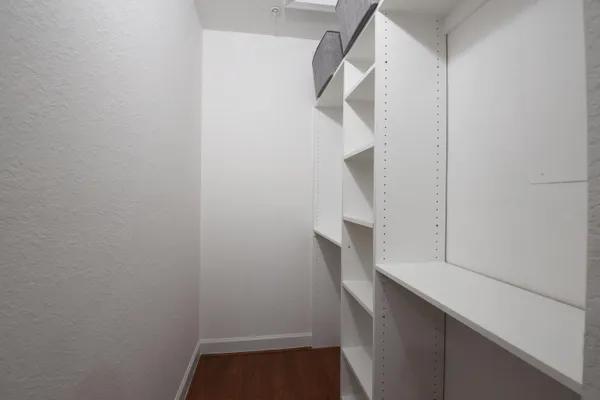 $3,900 | 525 Bayfront Drive, Boynton Beach, FL 33435