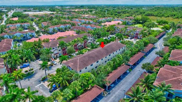 $3,900 | 525 Bayfront Drive, Boynton Beach, FL 33435