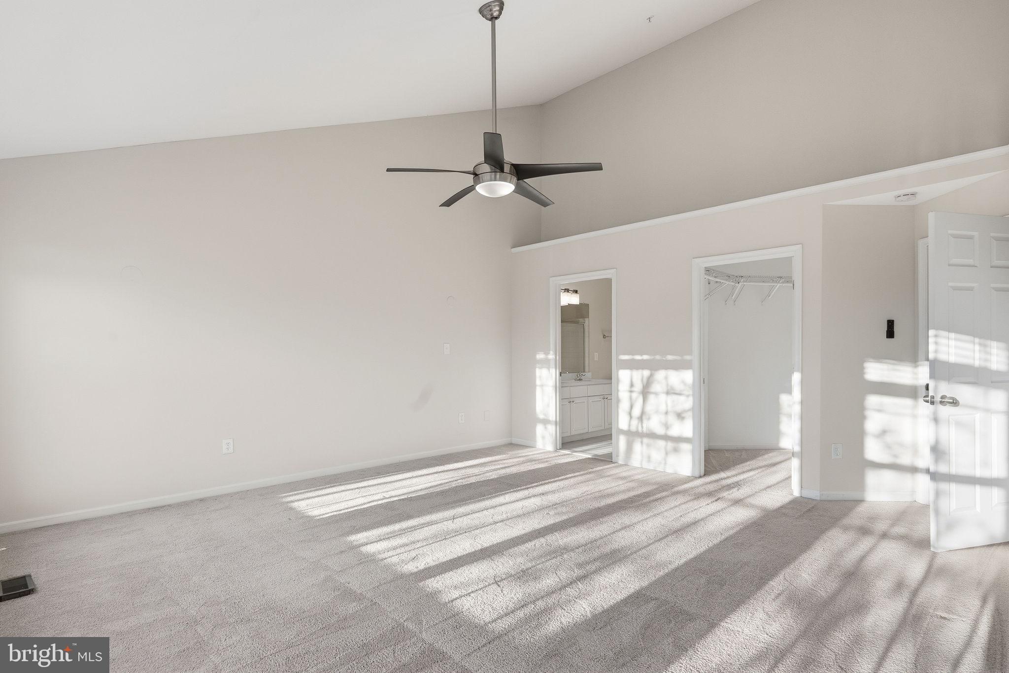 1881 Crescent Park Drive Reston, VA 20190 - Photo 27 of 43