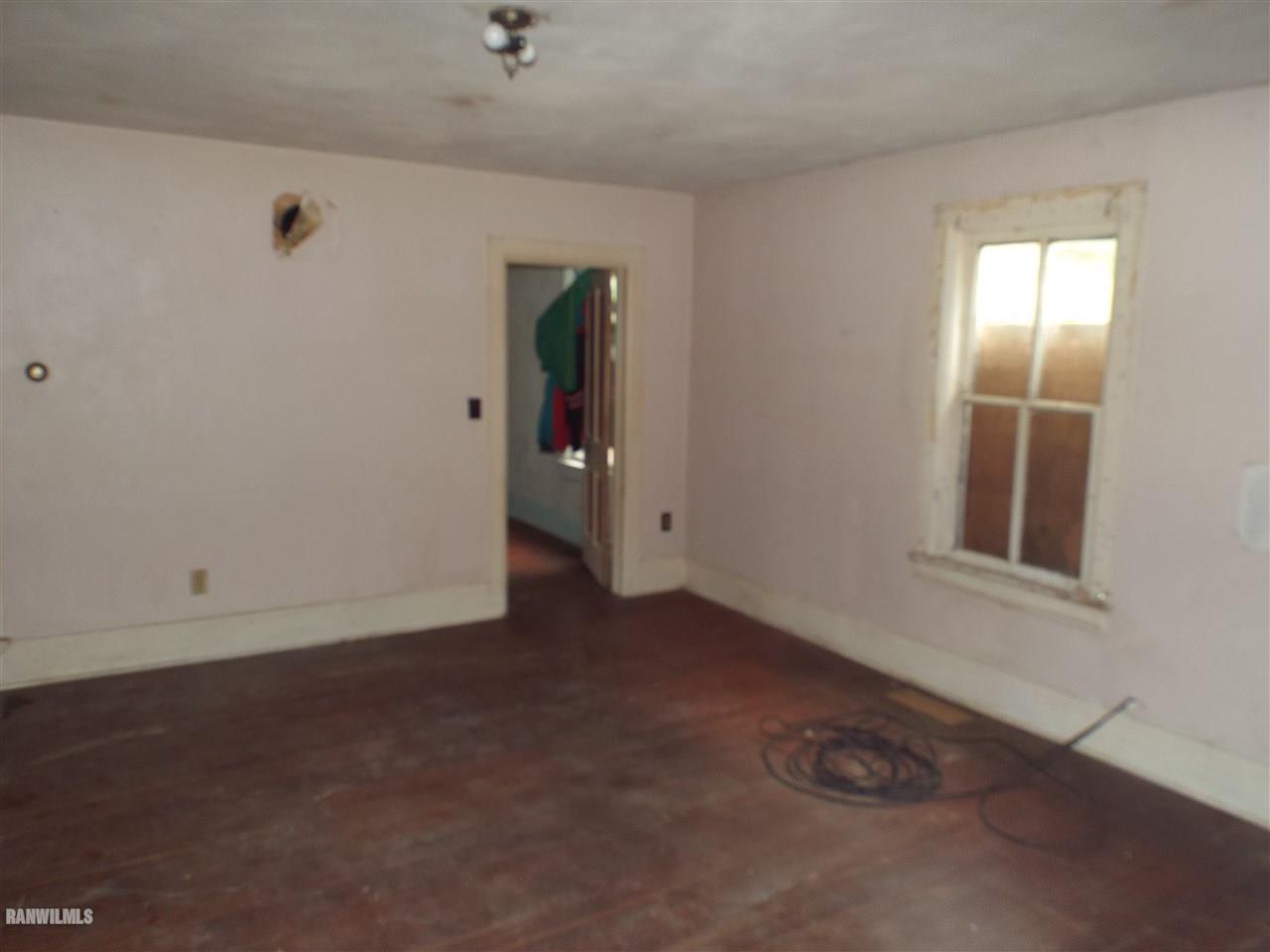 10307 East Meyer Road Stockton, IL 61085 - Photo 3 of 16 Gallery Image 3