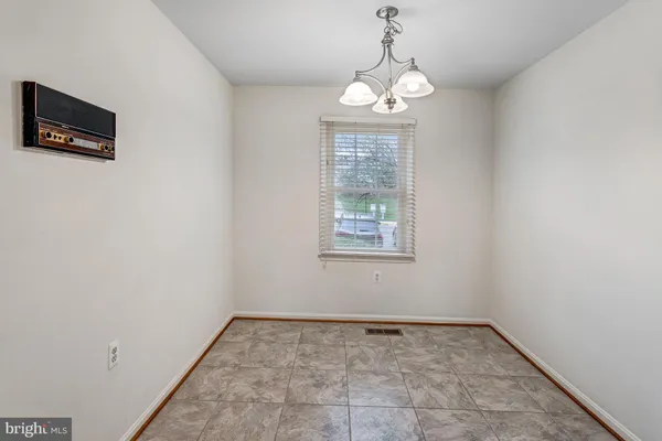 $2,800 | 11337 Cromwell Court, Woodbridge, VA 22192