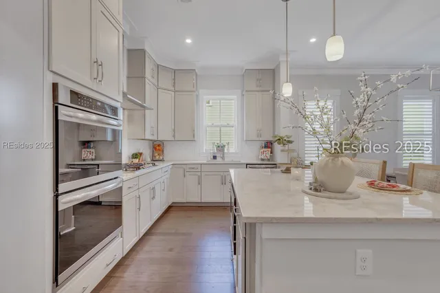 $749,000 | 223 Great Heron Court, Bluffton, SC 29909