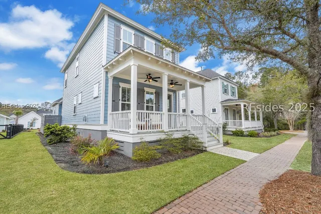 $749,000 | 223 Great Heron Court, Bluffton, SC 29909
