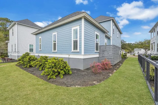 $749,000 | 223 Great Heron Court, Bluffton, SC 29909