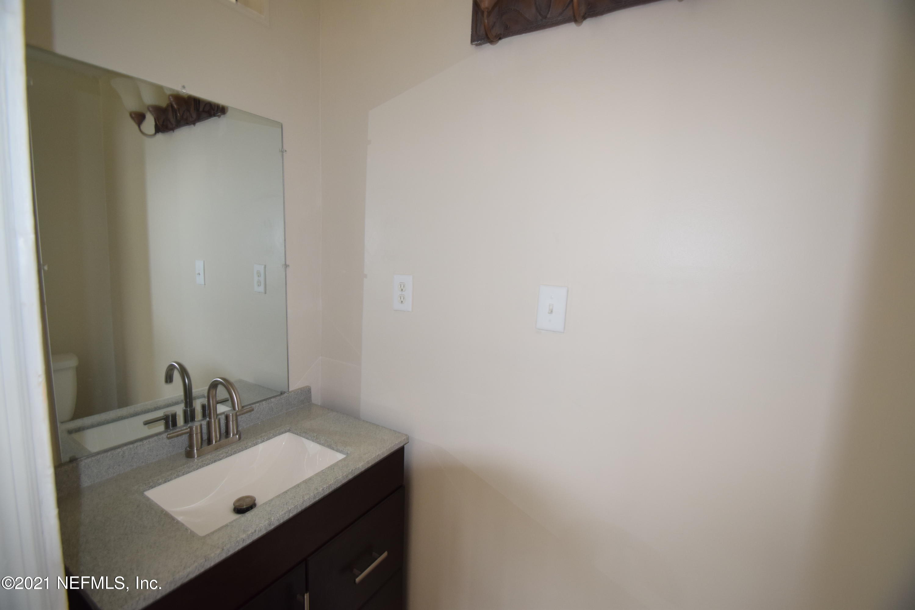 1926 Lorimier Road Jacksonville, FL 32207 - Photo 8 of 12 DSC_0625