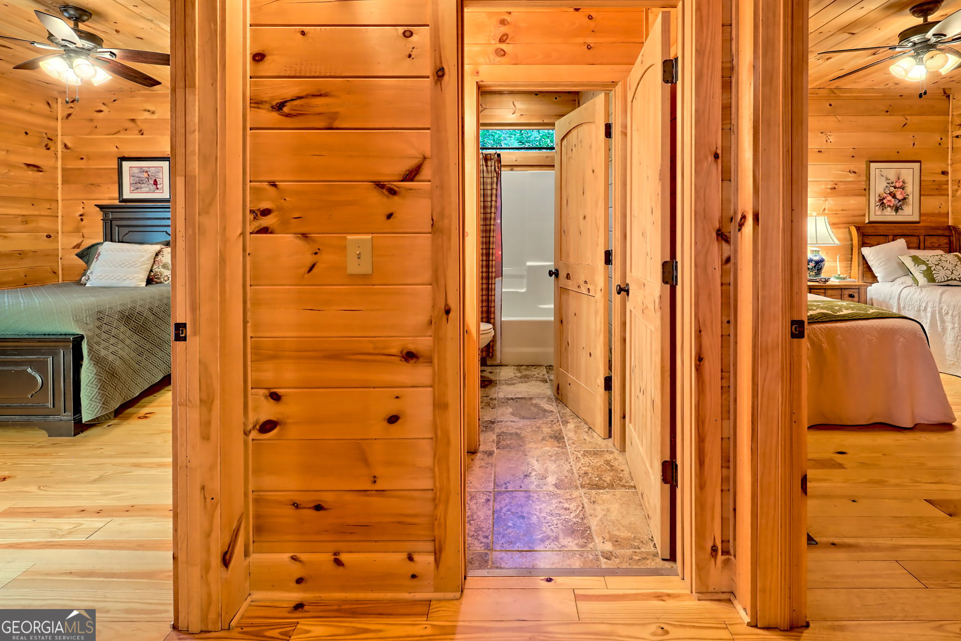 407 Blackberry Drive Rabun Gap, GA 30568 - Photo 28 of 53 a view of a bathroom