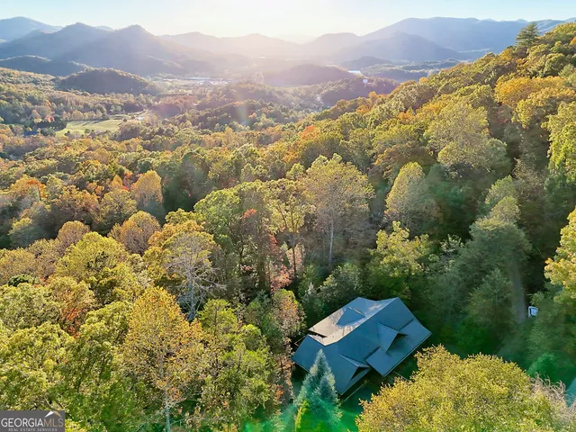 $525,000 | 407 Blackberry Drive, Rabun Gap, GA 30568