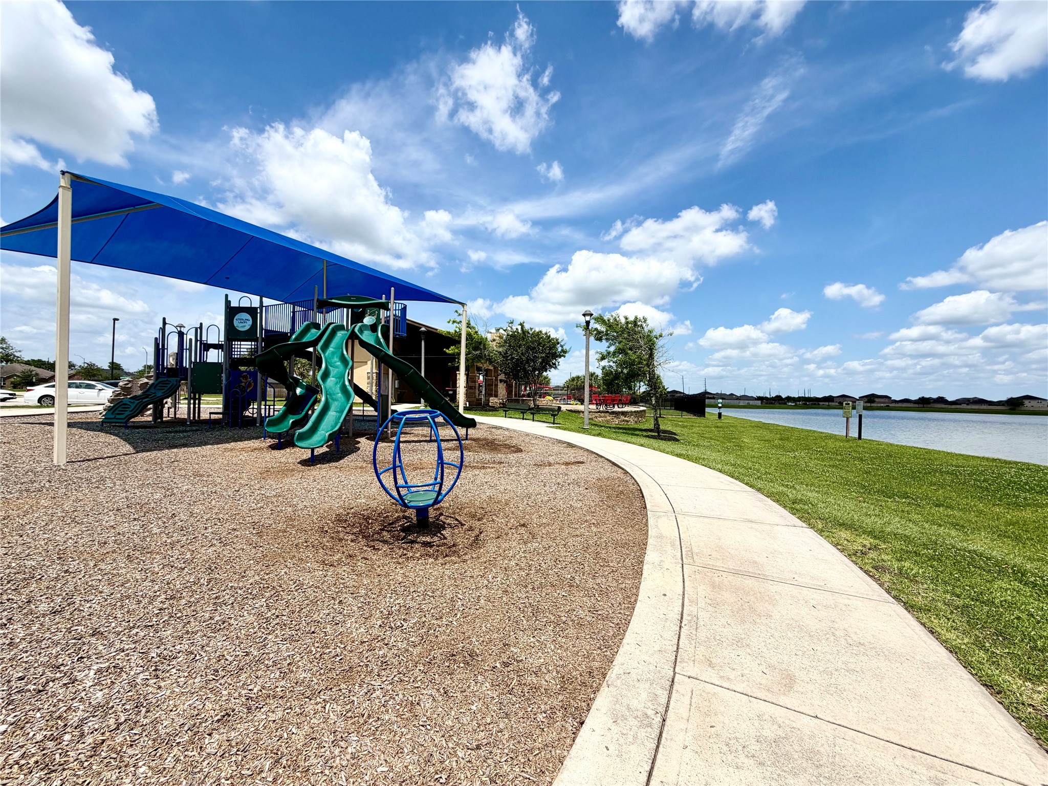 1322 Diamond Drape Drive Rosharon, TX 77583 - Photo 40 of 45 a view of a park
