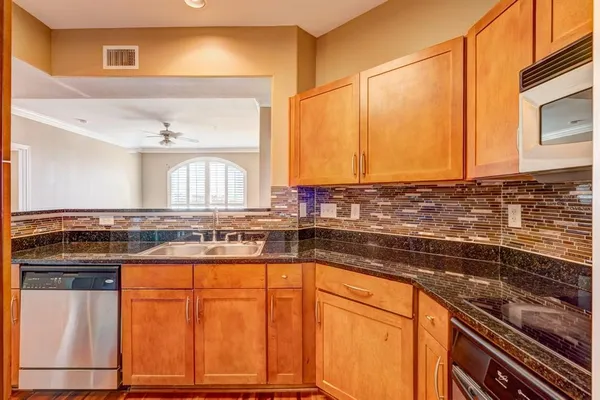 $2,400 | 2299 Lone Star Drive, Unit 446, Sugar Land, TX 77479