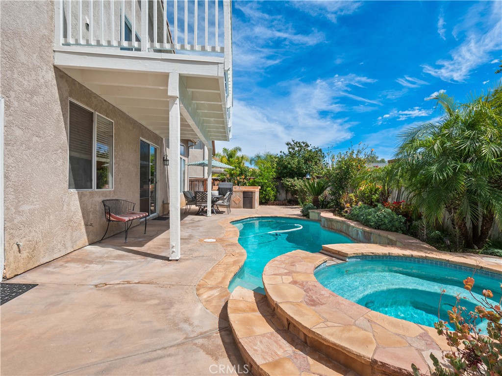 28428 Oak Valley Road Castaic, CA 91384 - Photo 26 of 39