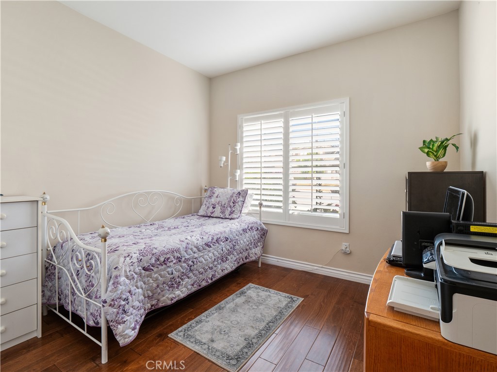 28428 Oak Valley Road Castaic, CA 91384 - Photo 10 of 39