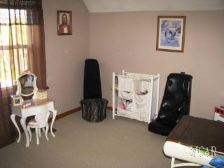 7951 Dixon Road Monroe, MI 48161 - Photo 13 of 16 20102241-12.JPG