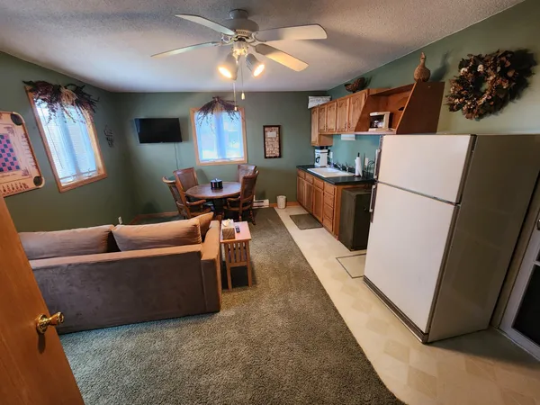 $419,900 | 250 Magnor Lake Court, Clayton, WI 54004