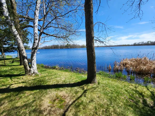 $419,900 | 250 Magnor Lake Court, Clayton, WI 54004