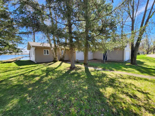 $419,900 | 250 Magnor Lake Court, Clayton, WI 54004