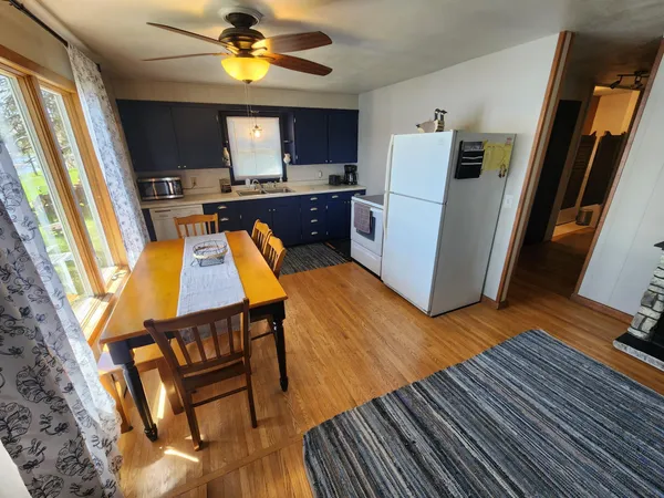 $419,900 | 250 Magnor Lake Court, Clayton, WI 54004