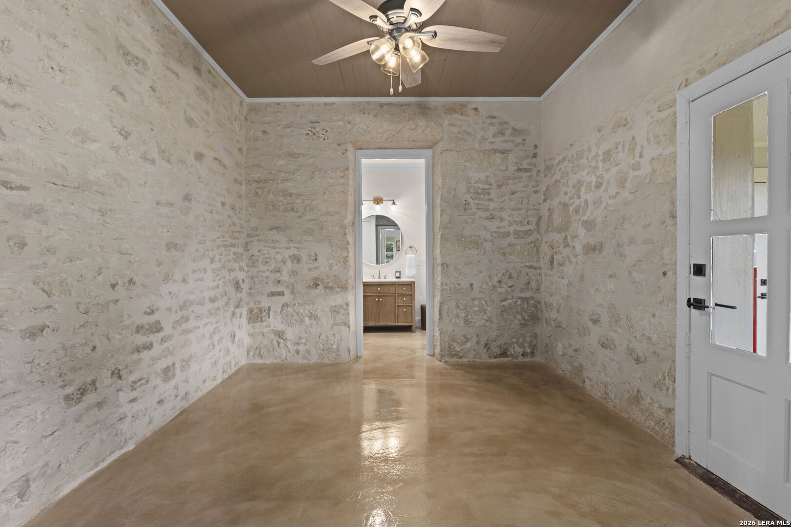 824 High Street Comfort, TX 78013 - Photo 12 of 47